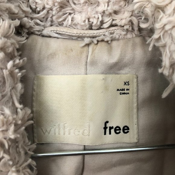 Aritzia Off-White Teddy Jacket - Picture 7 of 11